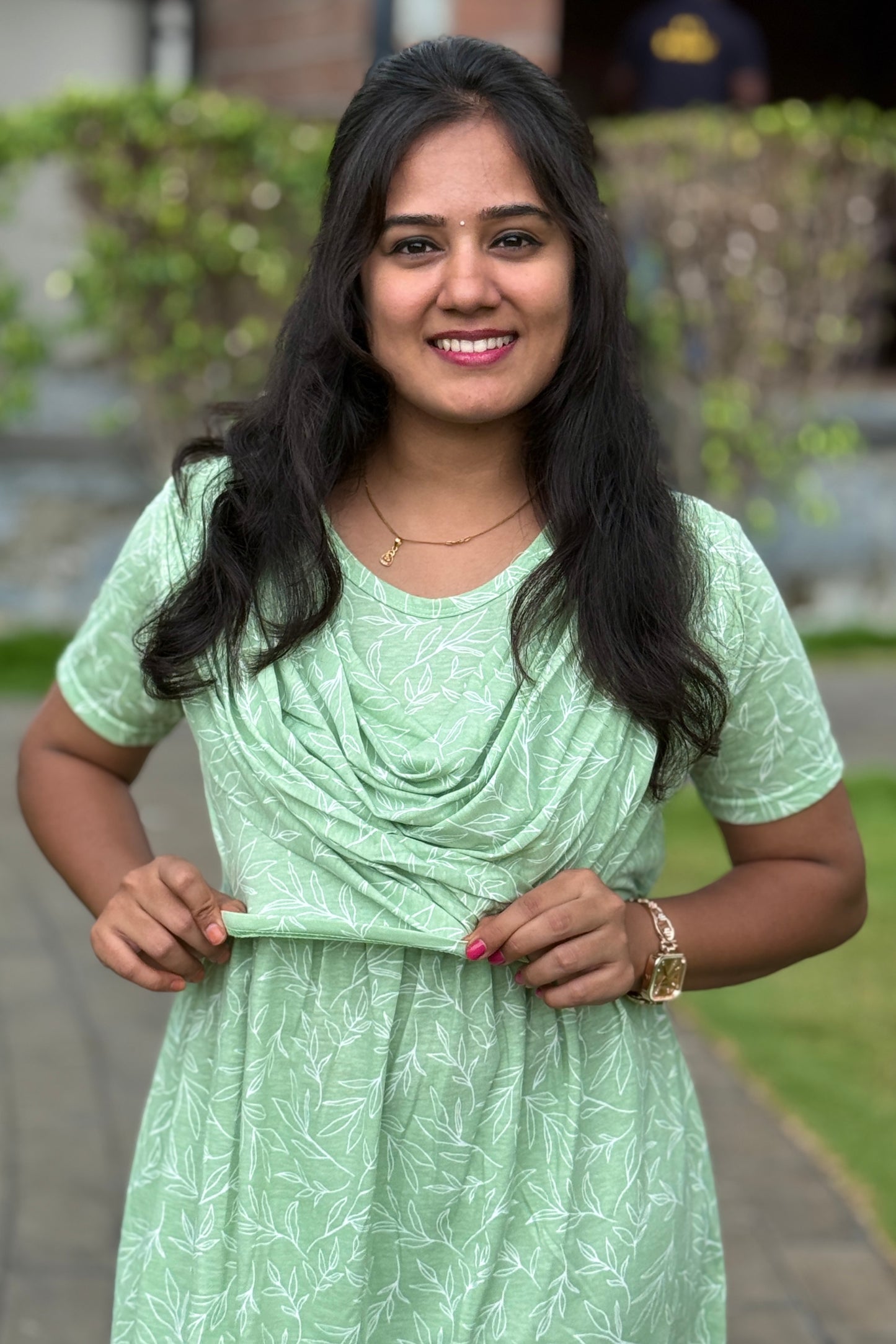 Mild Floral Green (Zipless Maternity Shawl)