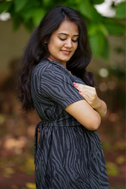 Pre Book - Charcoal Stride (Feeding Cover)