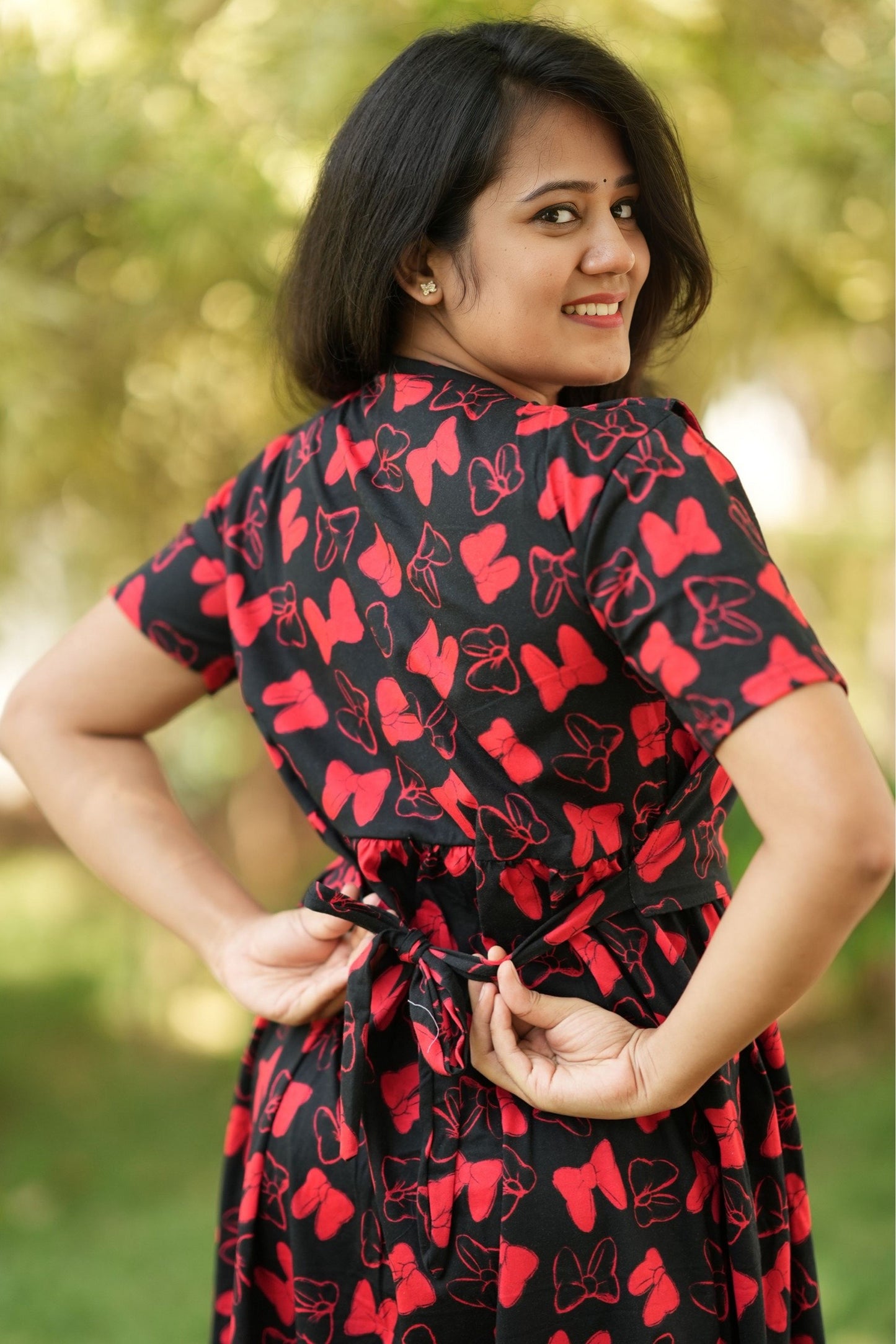 Red Noir Butterfly (Feeding Cover)