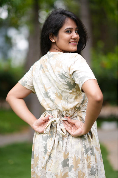 Soft Petal  (Zipless Maternity Shawl)