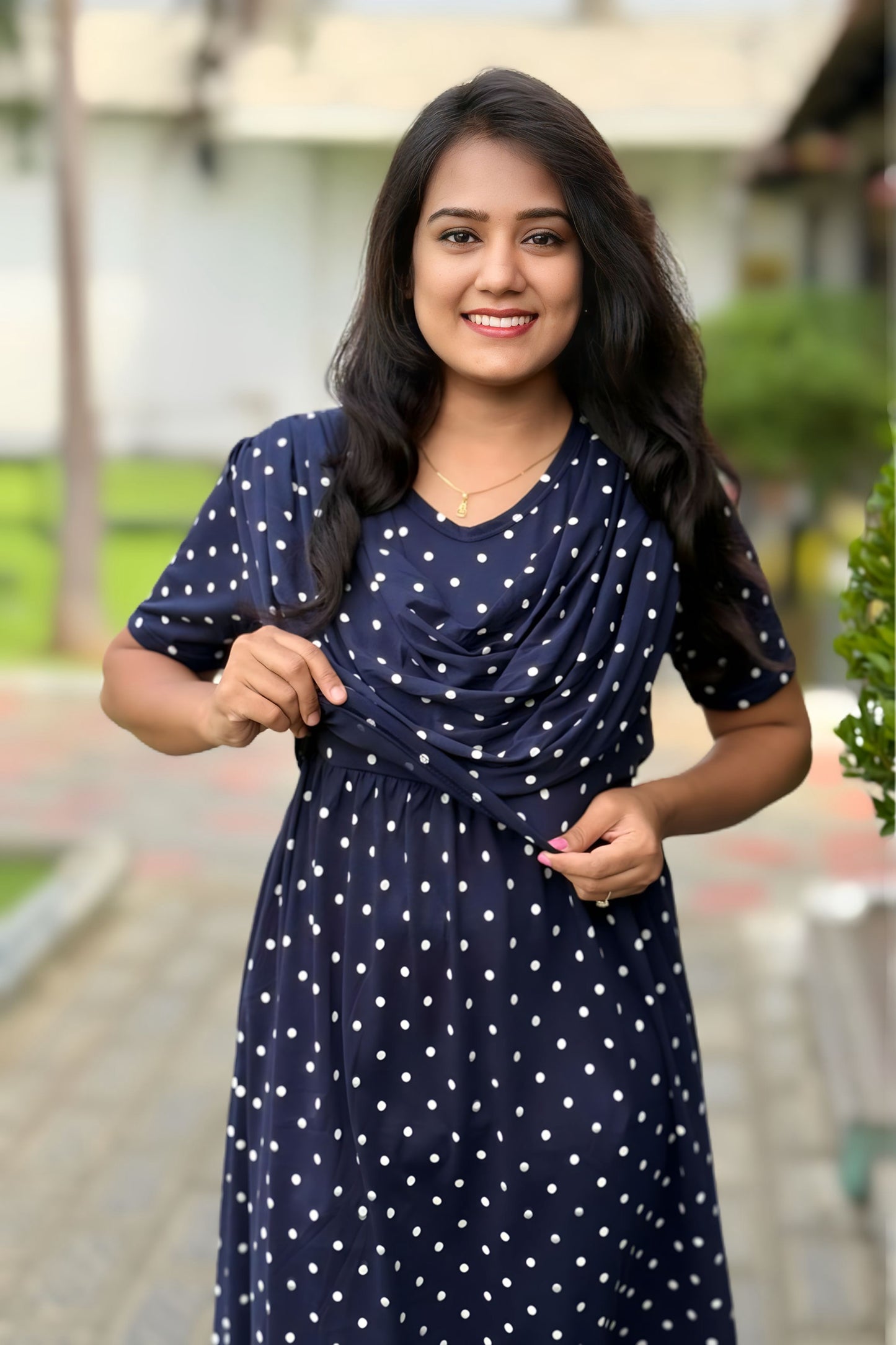 ChicEase (Zipless Maternity Shawl)