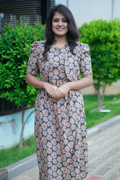 MATERNITY REMOVABLE COAT ( FLORAL AURA )