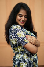 WILLOW
 (Zipless Maternity Shawl)