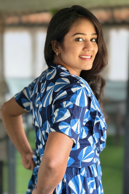 BLUVIA (Zipless Maternity Shawl)