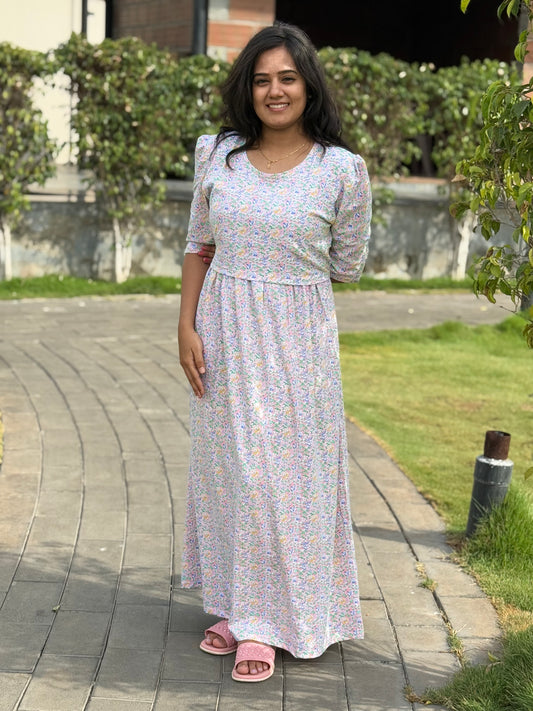 Zipless Maternity Puff with 3/4th Sleeve Maxi Colorful Mild White