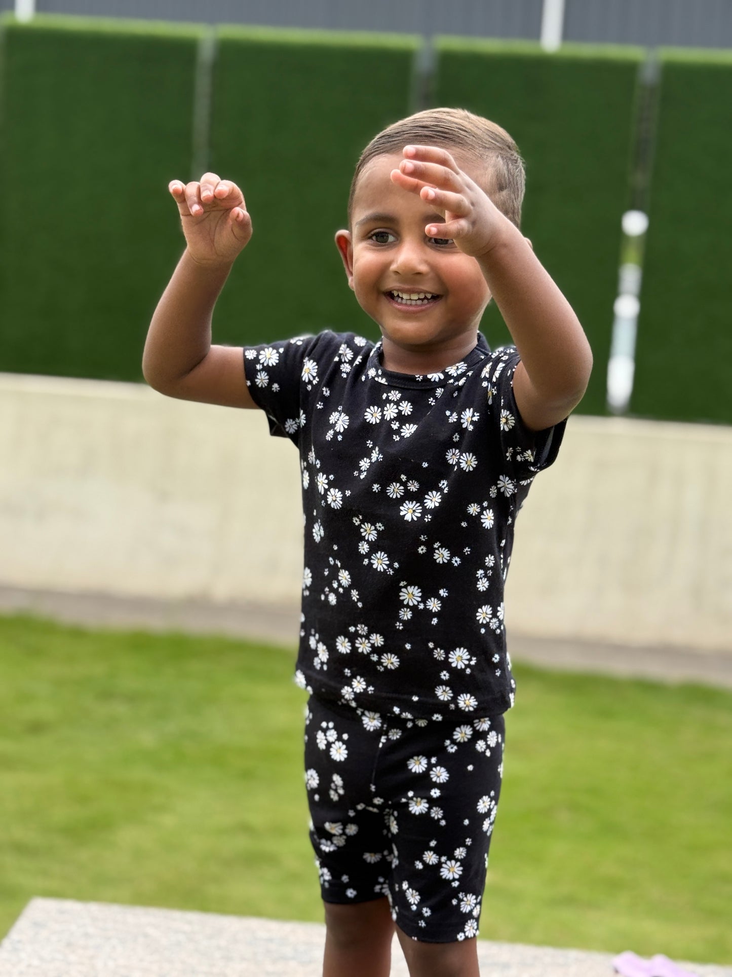 BABY 6 TO 1.5 MONTHS SOFT COTTON MATERIAL