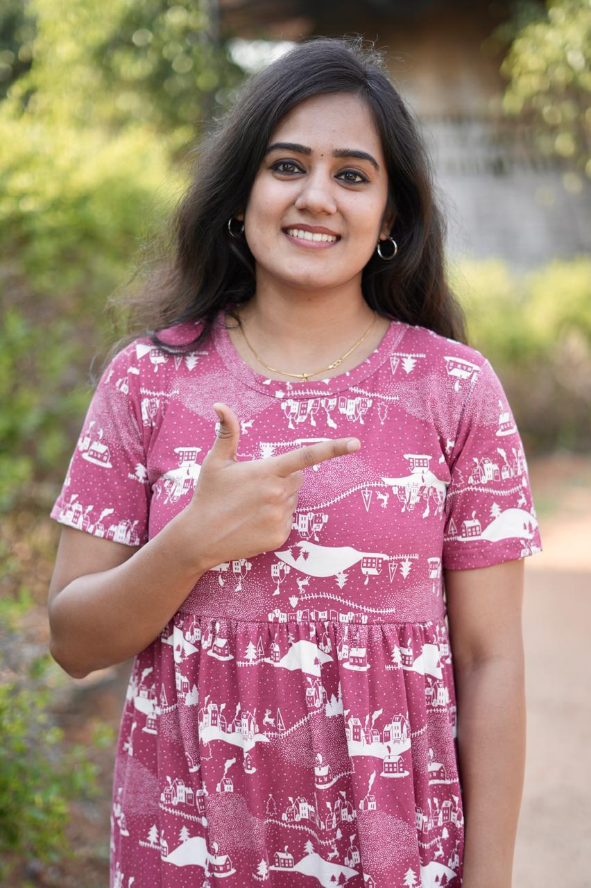 Soft Cotton Maxi Style with Rose Pattern