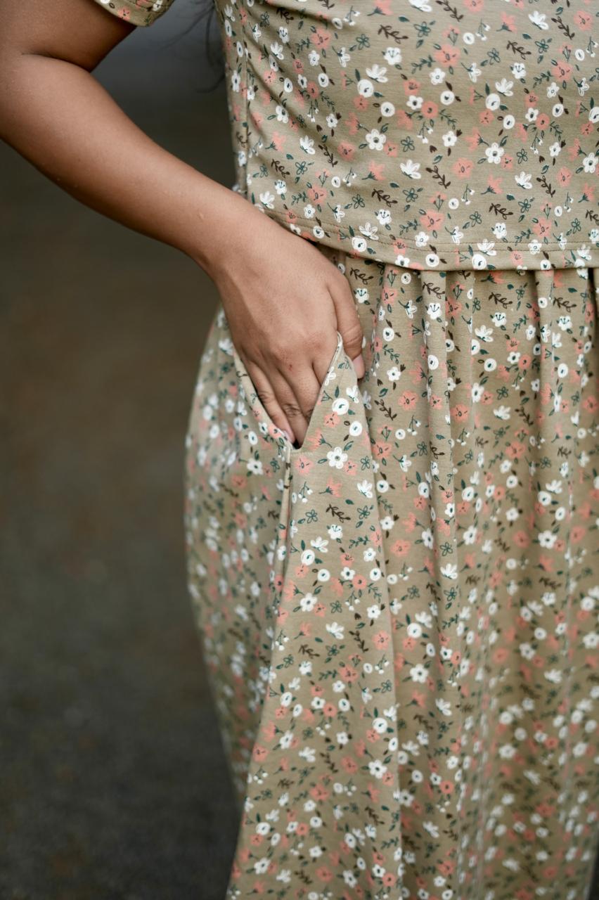 Premium Maternity Zipless Lounge Wear with MILD FLORAL BROWN
