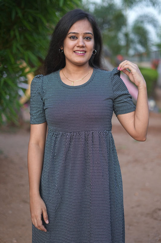 PUFF TYPE MAXI COTTON LOUNGE WEAR WITH BLACKY STRIPS