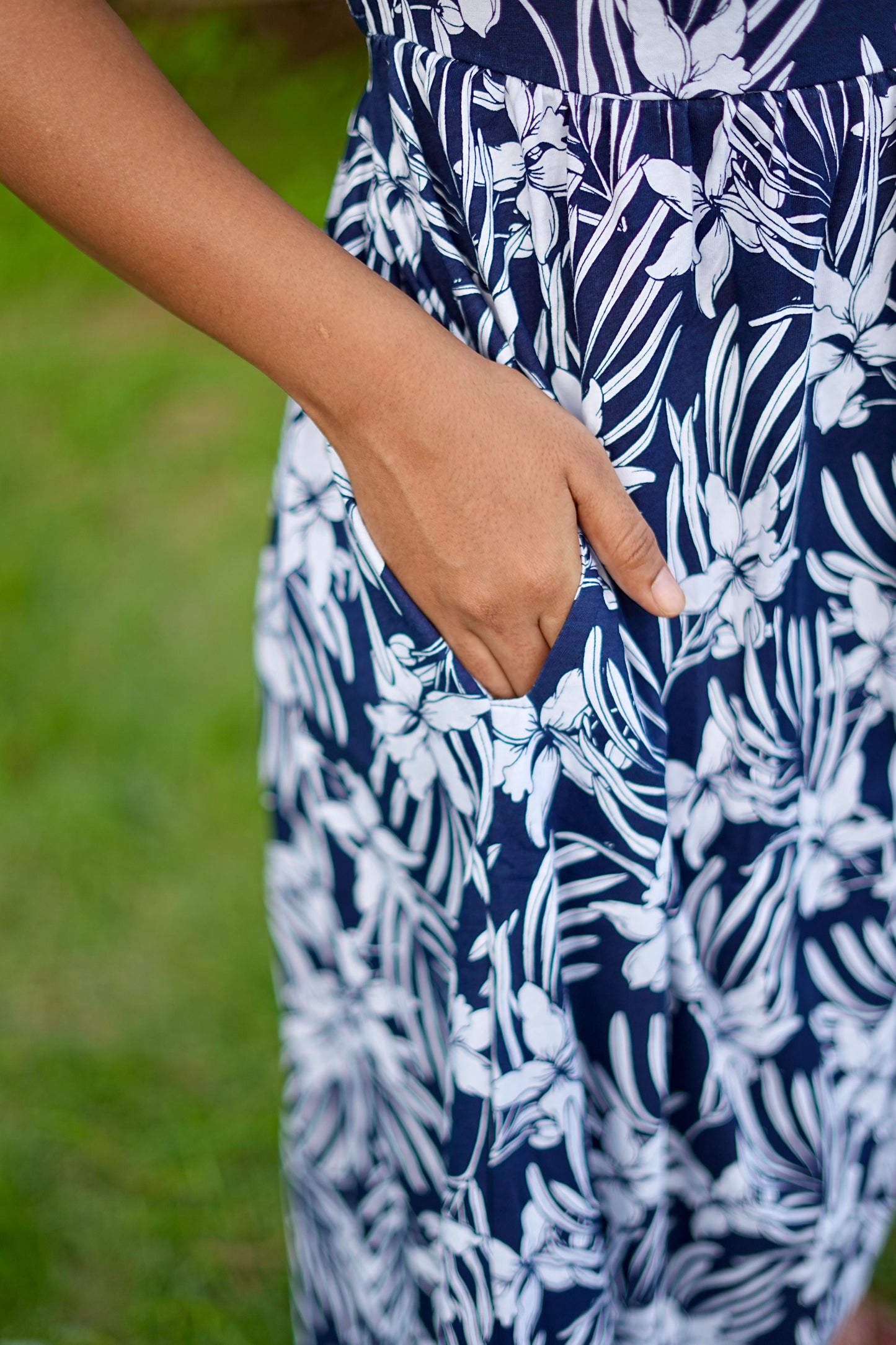 PUFF TYPE MAXI COTTON LOUNGE WEAR WITH FLORAL NAVY
