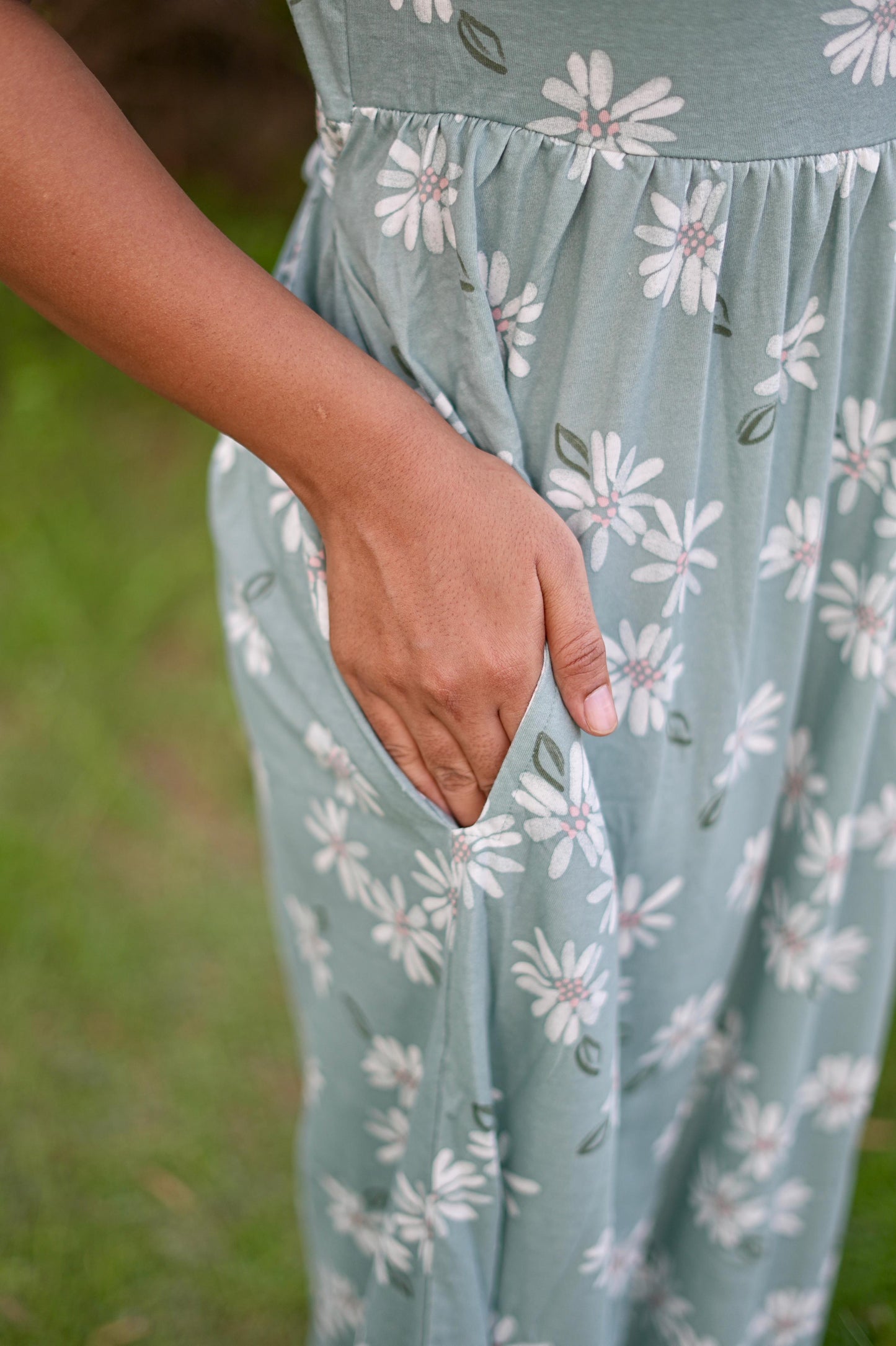 PUFF TYPE MAXI COTTON LOUNGE WEAR WITH FLORAL GREEN