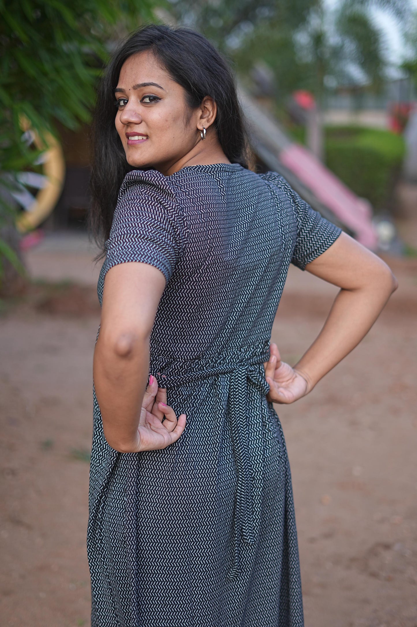 PUFF TYPE MAXI COTTON LOUNGE WEAR WITH BLACKY STRIPS